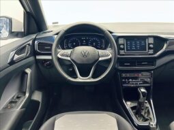 
										VOLKSWAGEN T-CROSS cheio									