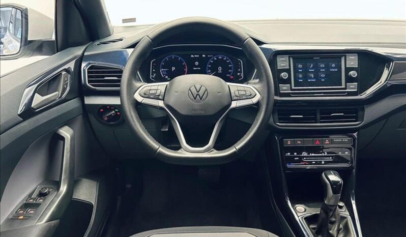 
								VOLKSWAGEN T-CROSS cheio									