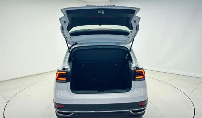 
								VOLKSWAGEN T-CROSS cheio									