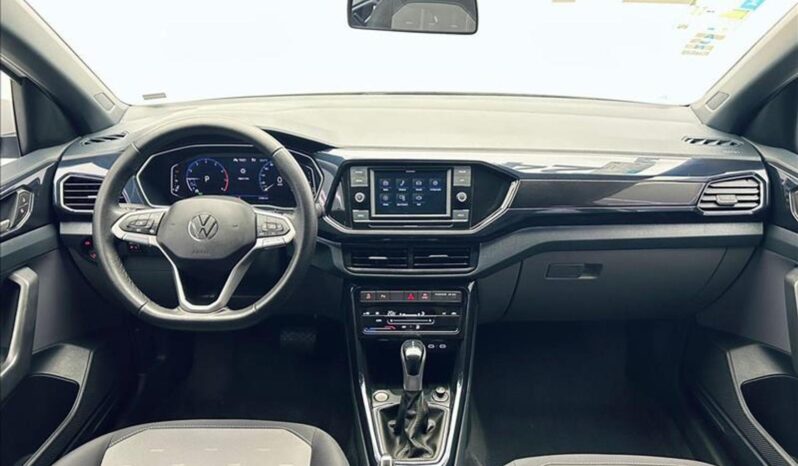 
								VOLKSWAGEN T-CROSS cheio									