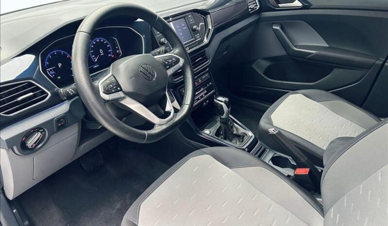 
								VOLKSWAGEN T-CROSS cheio									